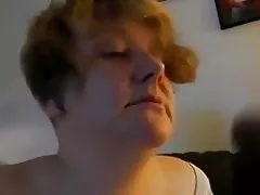 Kypsä luonnolliset valtavat tissit perseestä ja nielee